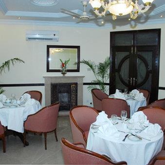 Avari Xpress School Road Hotel Islamabad Restaurant foto